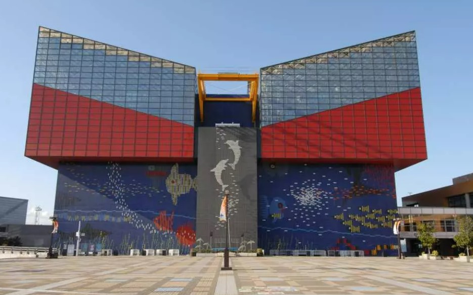 大阪海游館 大阪海游館大門前廣場