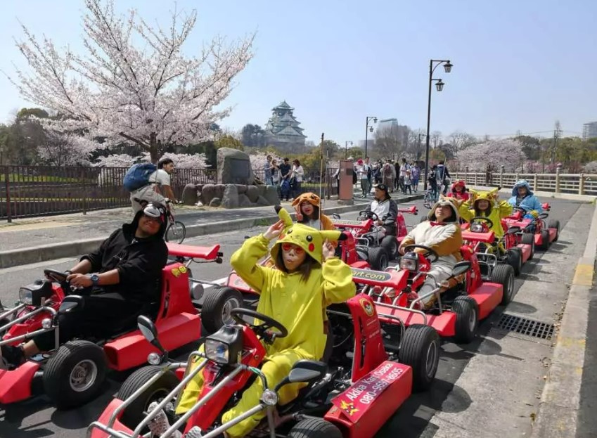 大阪街頭真人版跑跑卡丁車