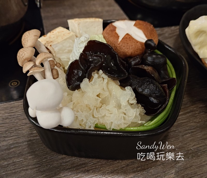 聚北海道鍋物15 聚北海道鍋物美味菇類拼盤